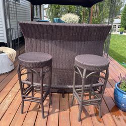 Outdoor Bar