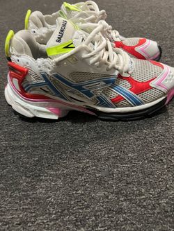 Balenciaga runners size 43