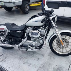 Harley Davidson Sportster Custom XLL