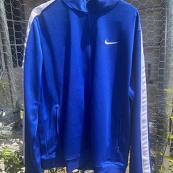 Nike zip Up Sweater 