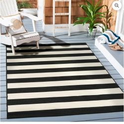 Better Homes And Garden Rug. Washable. 5x7 Black White Modern/boho 