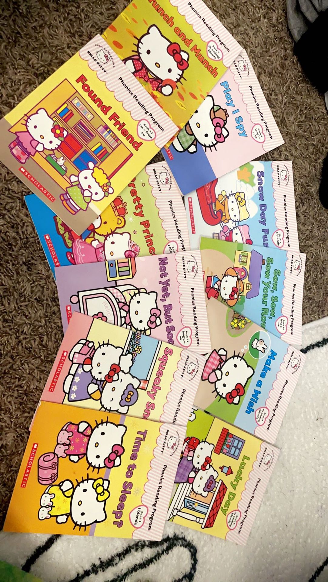 Hello Kitty Little Kids Learning Words Books 