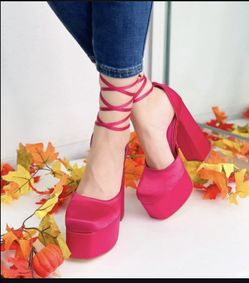 Heels Used Once $20 Size 6 1/2