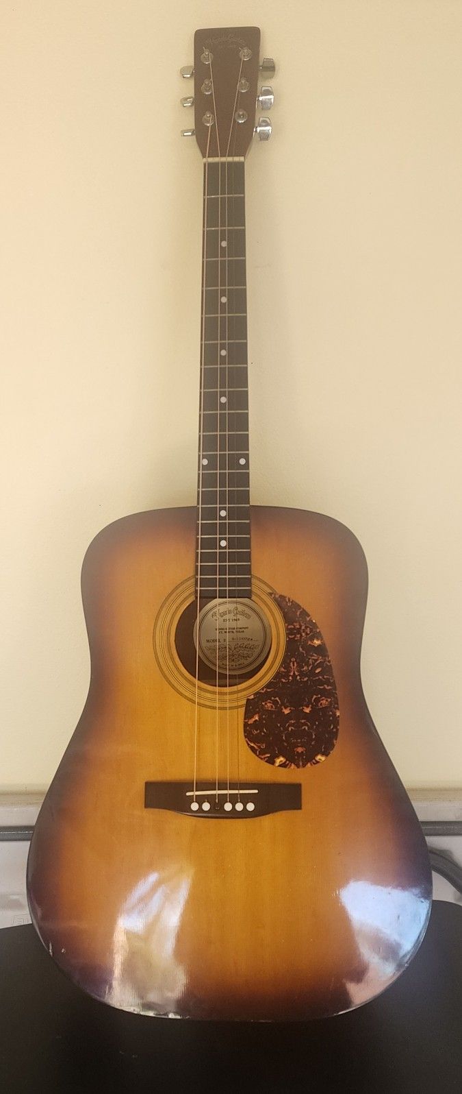 Acoustic Guitar Used