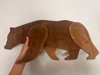 Bear wall decor