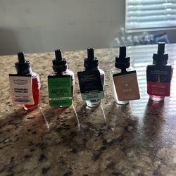 Bath and  Body Works wall flowers