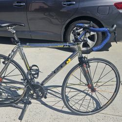 GT GTR CX With Upgraded Crank and Wheels