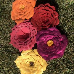 Flores De Foam 12” 