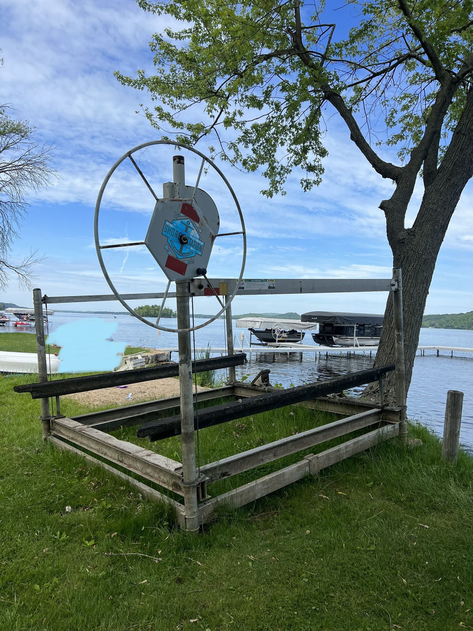 Boat lift