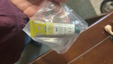 The body shop hemp balm for dry hands