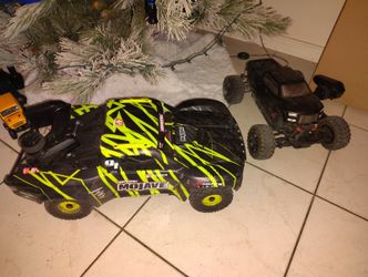 Racing toy car