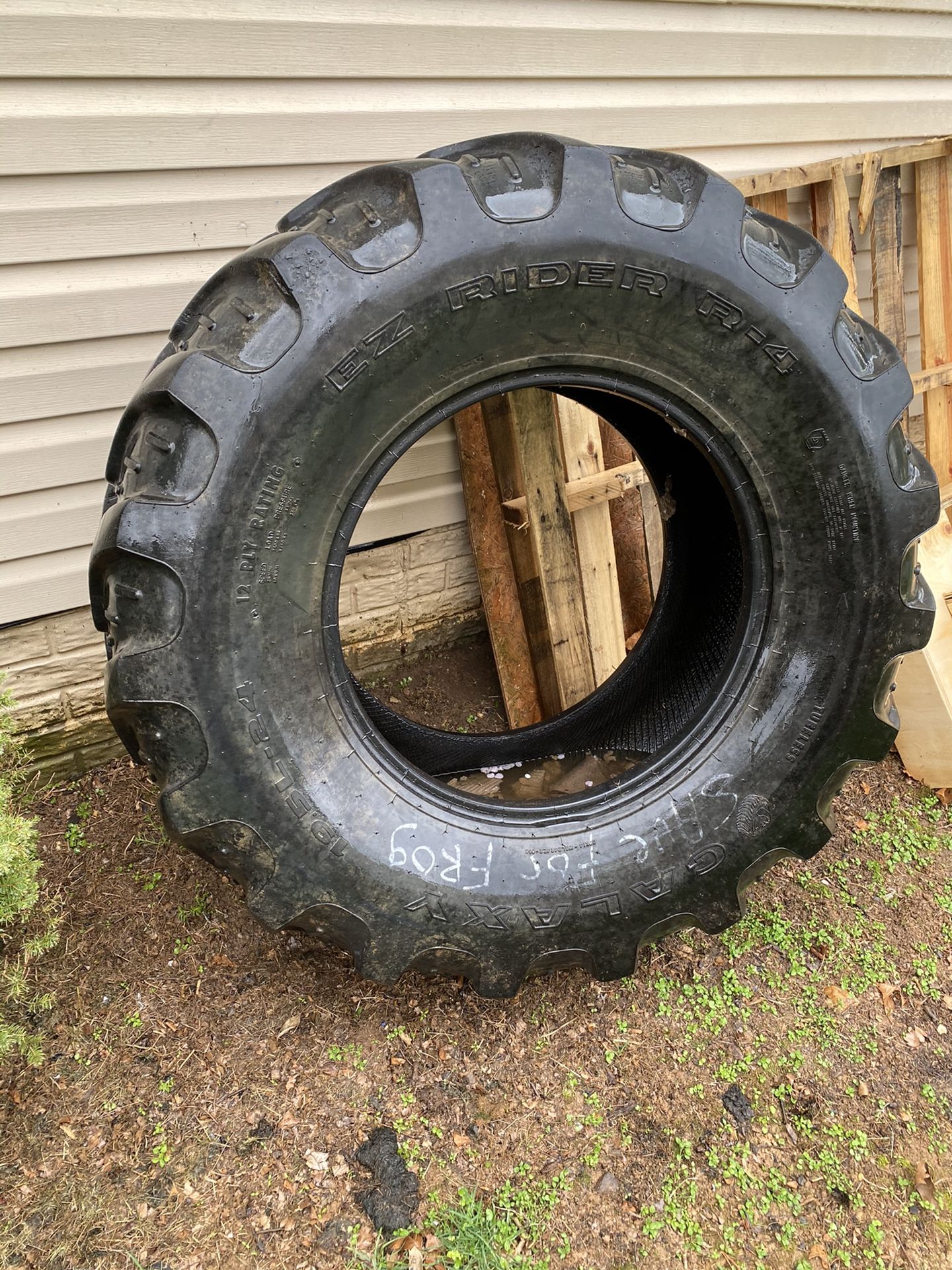 CrossFit tire 300lb