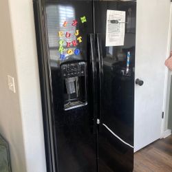 Free Black GE Refrigerator/Freezer 