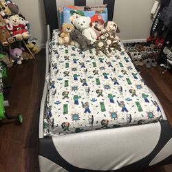 Kids Twin Car Bed 🛏️ 