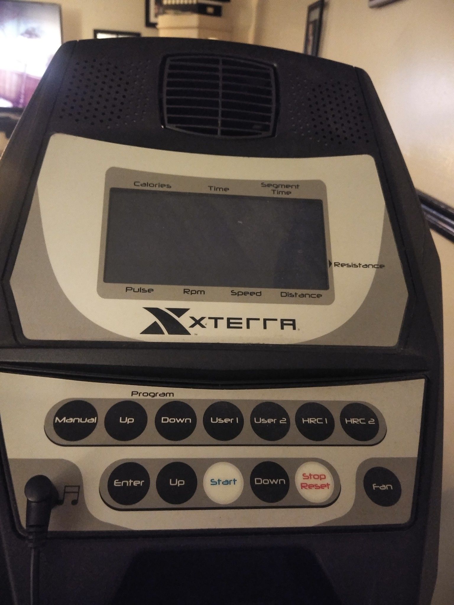 Elliptical with build in fan works great