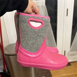 NEW UGG’S GIRL’S  Snow /Rain Boots 