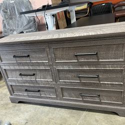 New-Farmhouse 6 Drawer Dresser, Rustic Wood Dresser Chest of Drawers for Bedroom，52'' Wide TV Stand with Large Drawers for Living Room， Grey