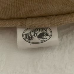 6 Hampton Bay seat cushions