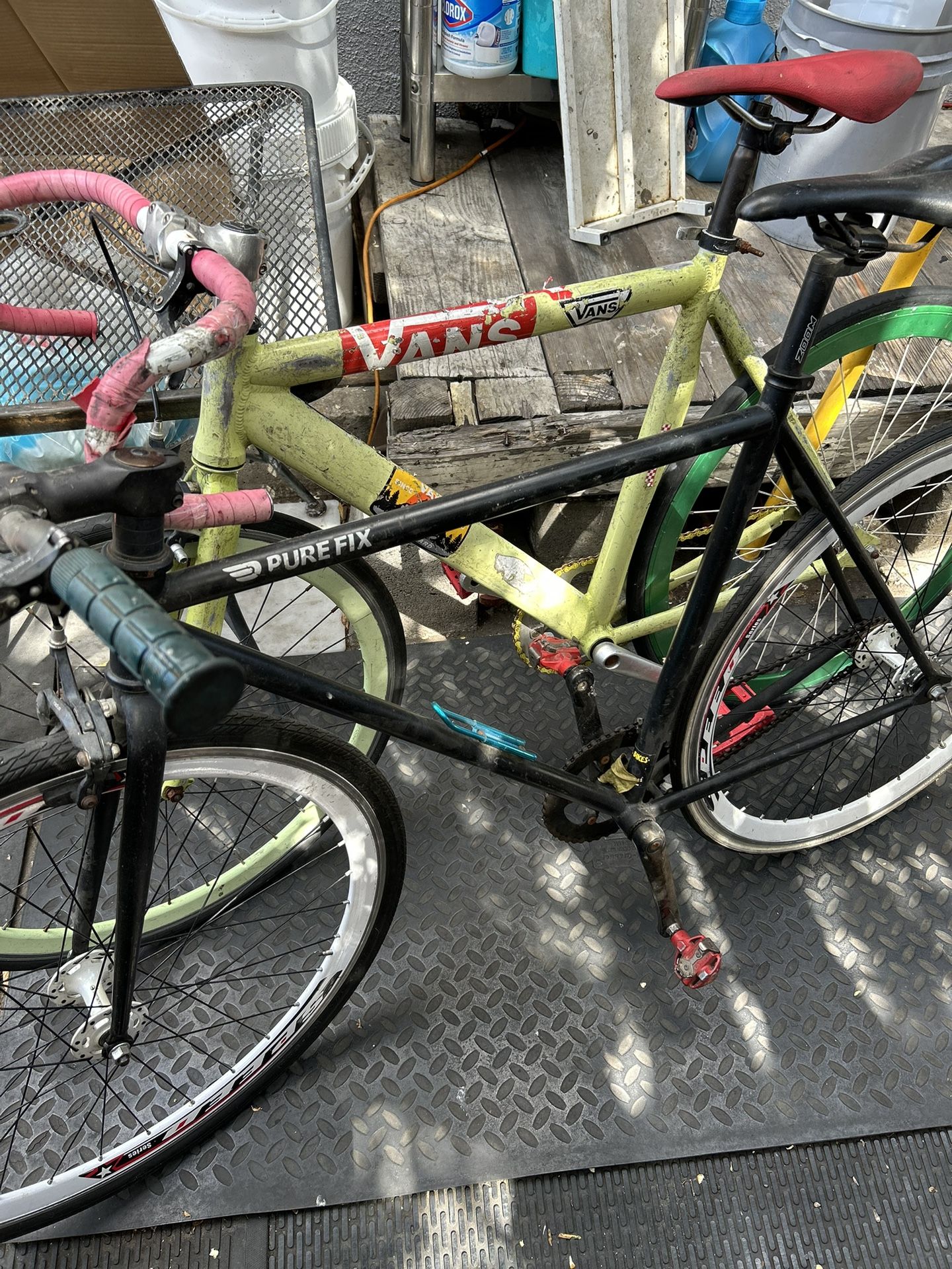 Bicicletas Se Venden Las Dos Juntas