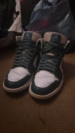 Air Jordan 1 Mid Oxidized Green