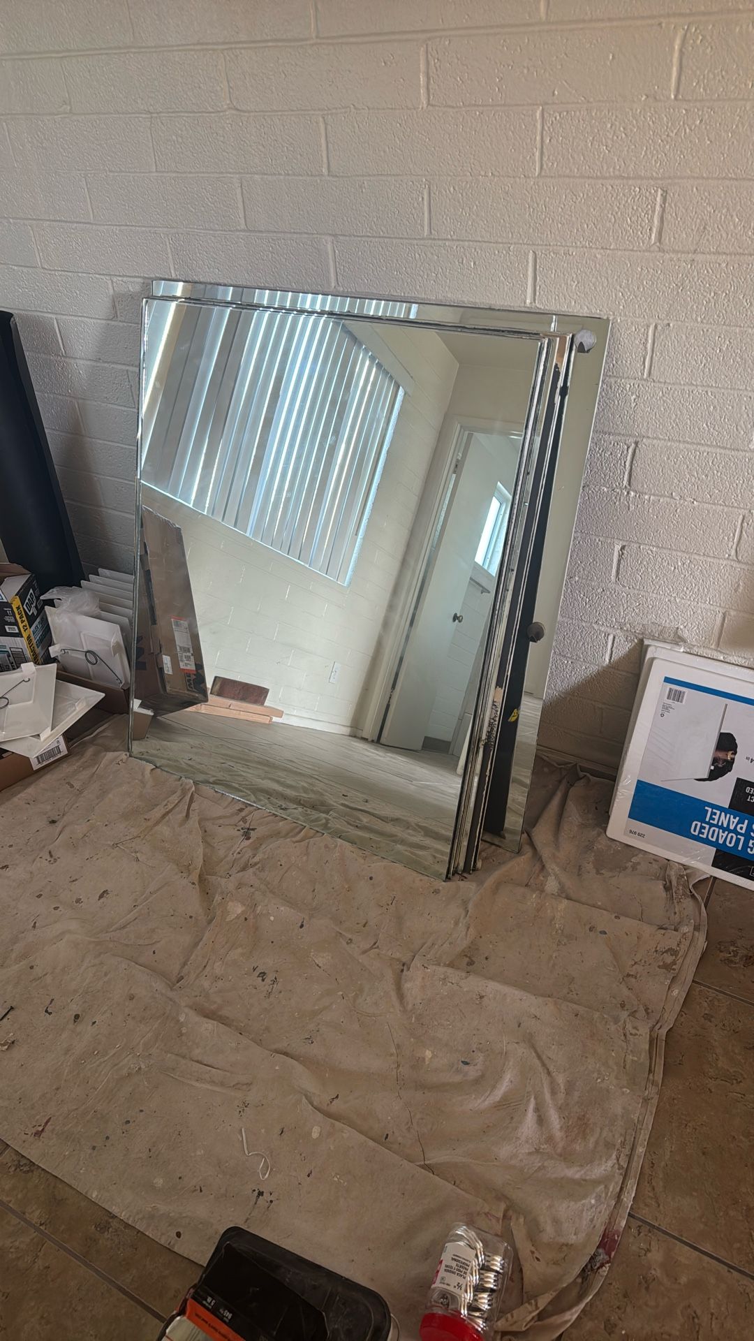 Mirrors Fi Sale