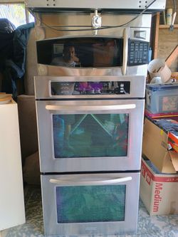 Stainless steel Double Oven, Stovetop and Microwave