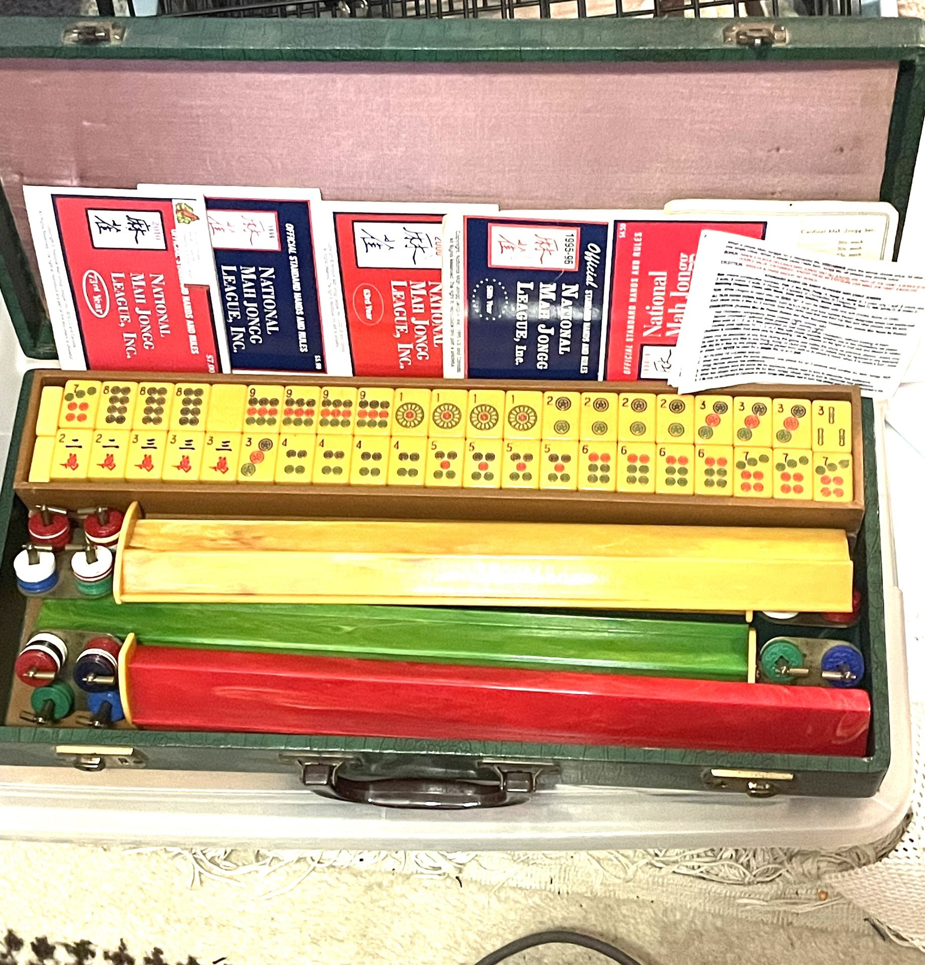 Royal Bakelite Mah Jong Set