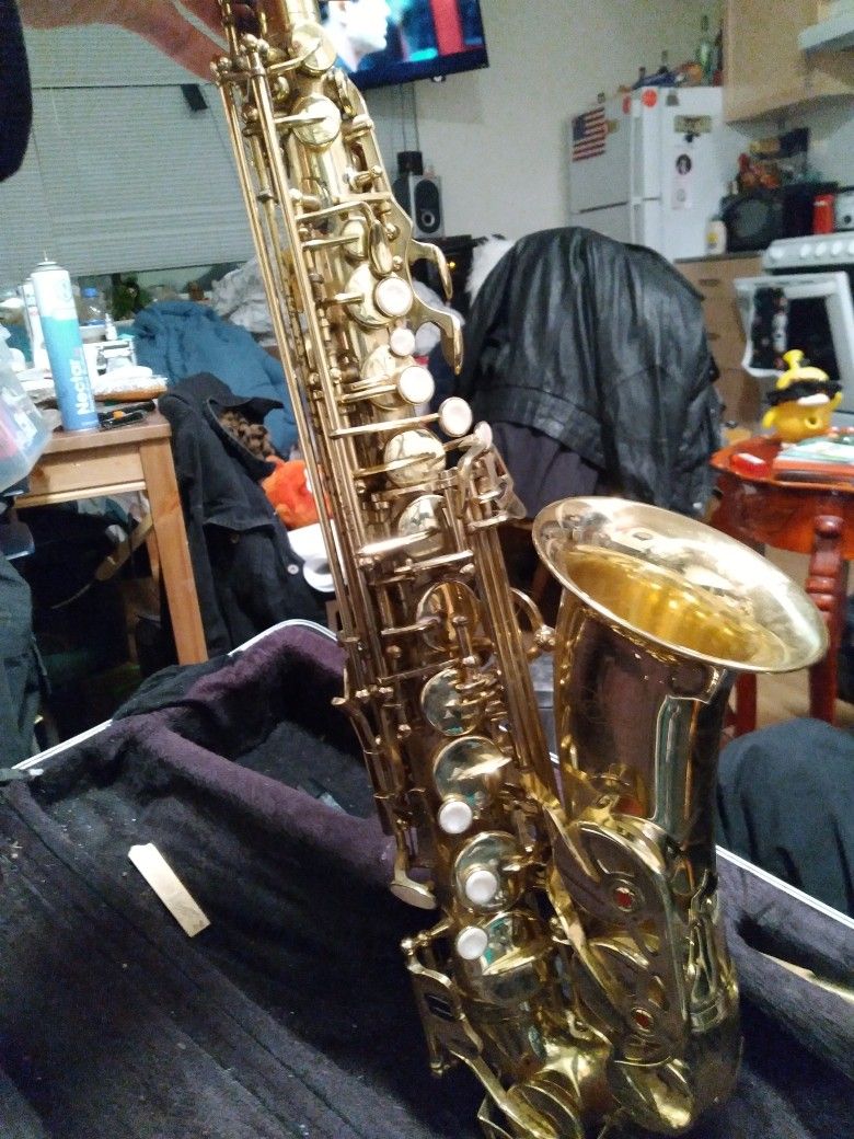 Used Saxophone 