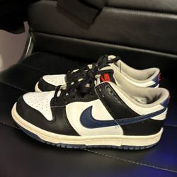 nike dunks kids 4-4.5 