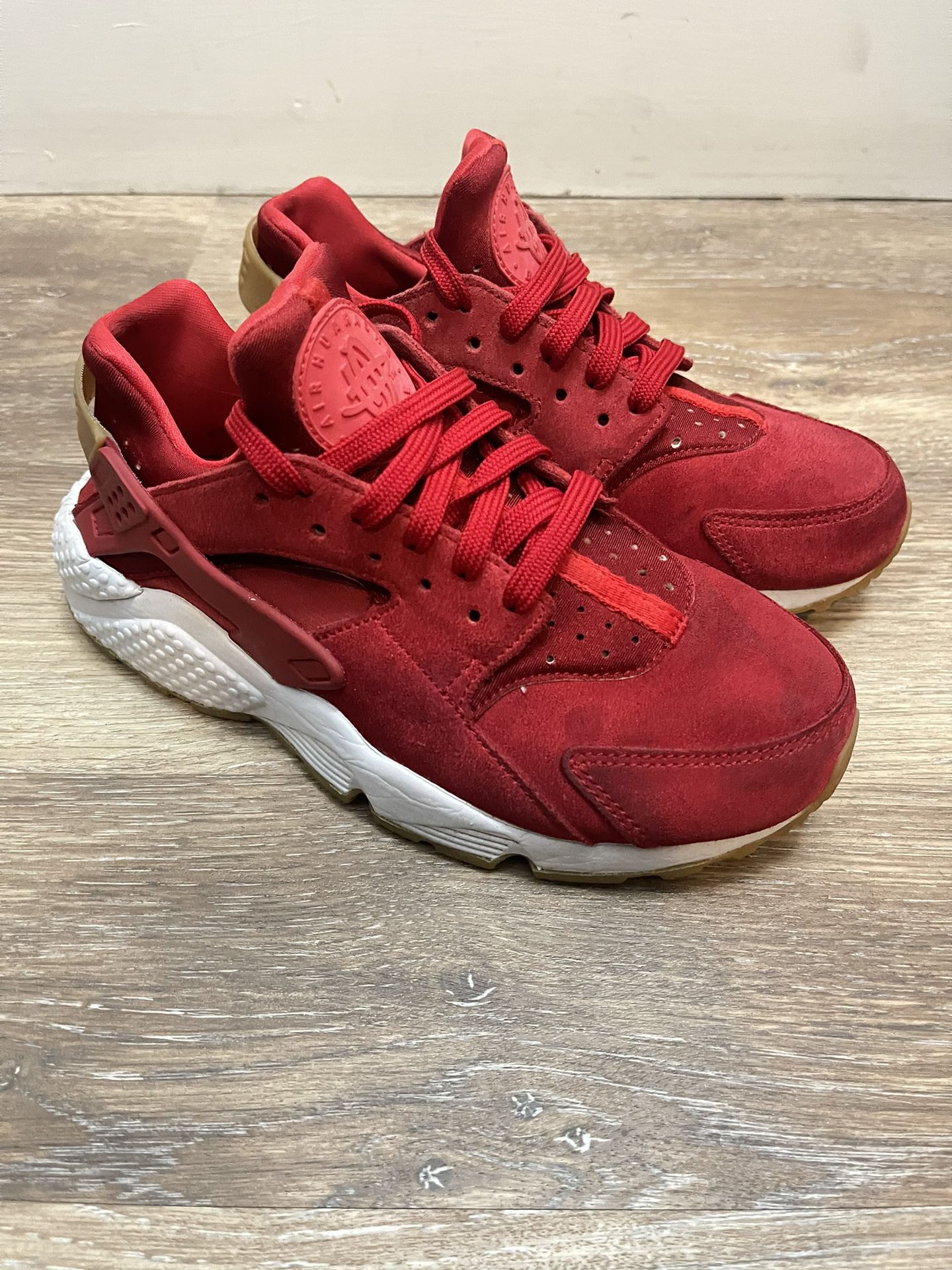 pistola polilla pasos Nike Air Huarache SD Running Shoes Gym Red Gum White AA0524-601 for Sale in  Los Angeles, CA - OfferUp