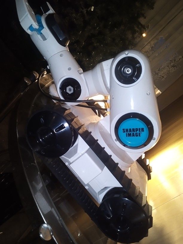 Sharper Image Robot