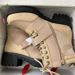 New Tan Combat Boots Size 8 1/2