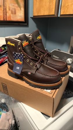 Thorogood work boots waterproof soft toe size 9
