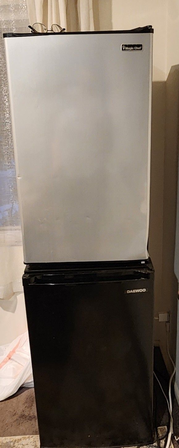 2 Mini Fridges