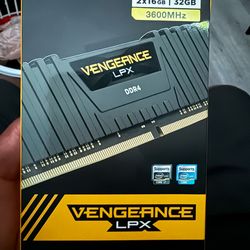 Corsair Vengeance LPX 32 GB (2 x 16 GB) DDR4-3600 CL18 Memory