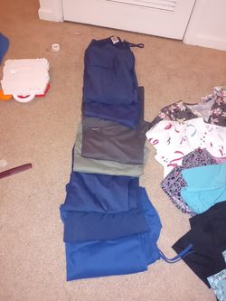 Scrubs sizes med/ lg