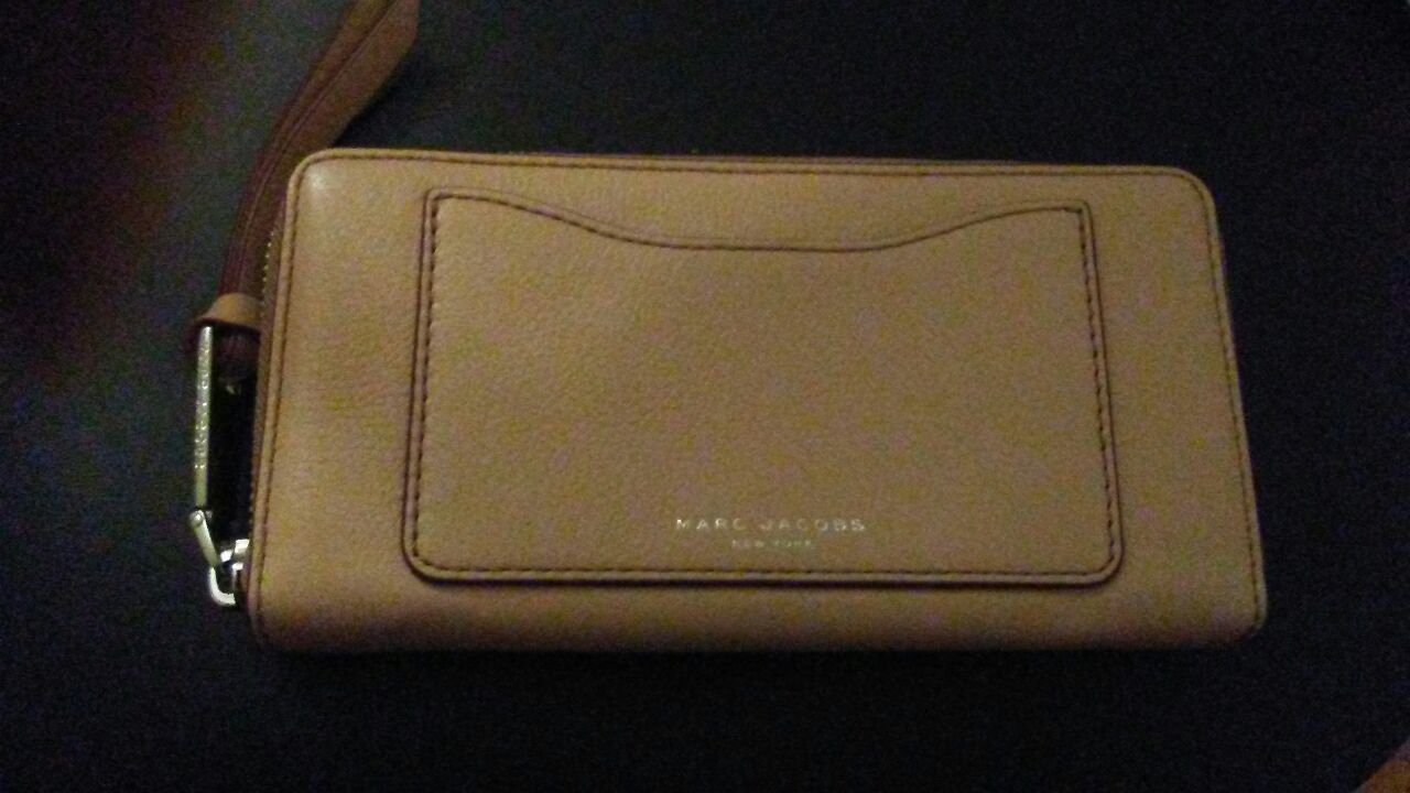Marc jacobs wallet