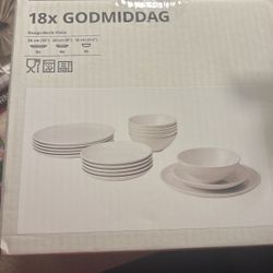 Brand New IKEA Dinner Set 