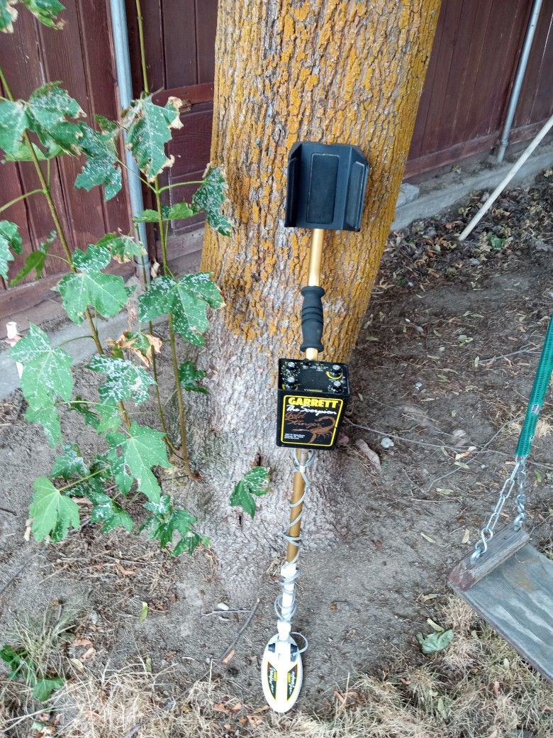 Garret Gold Stinger Metal Detector