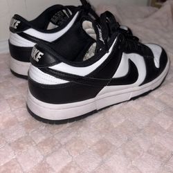Dunks- Nike