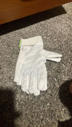 Phenom football gloves