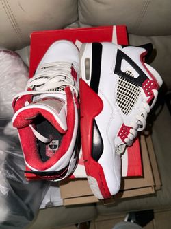 Fire red 4s sz 9