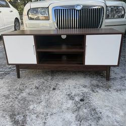 TV Media Console