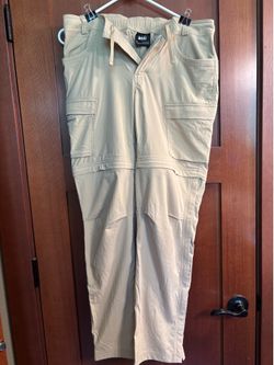 Convertible cargo pants