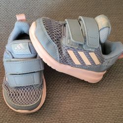 Size 5 Adidas 