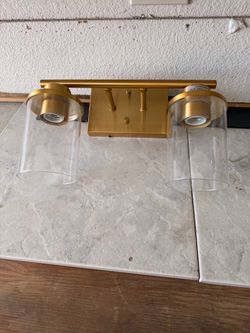 Bathroom vanity light