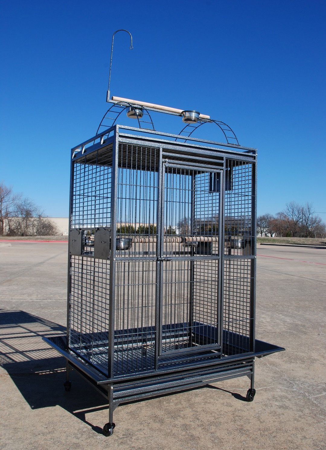XXX Large 40” x 30” X 72”H ”H Open Play Perch Stand Top Parrot Bird Rolling Cage