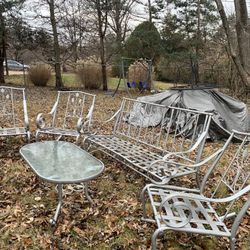  Vintage 5 Pc  Garden / Patio Set 