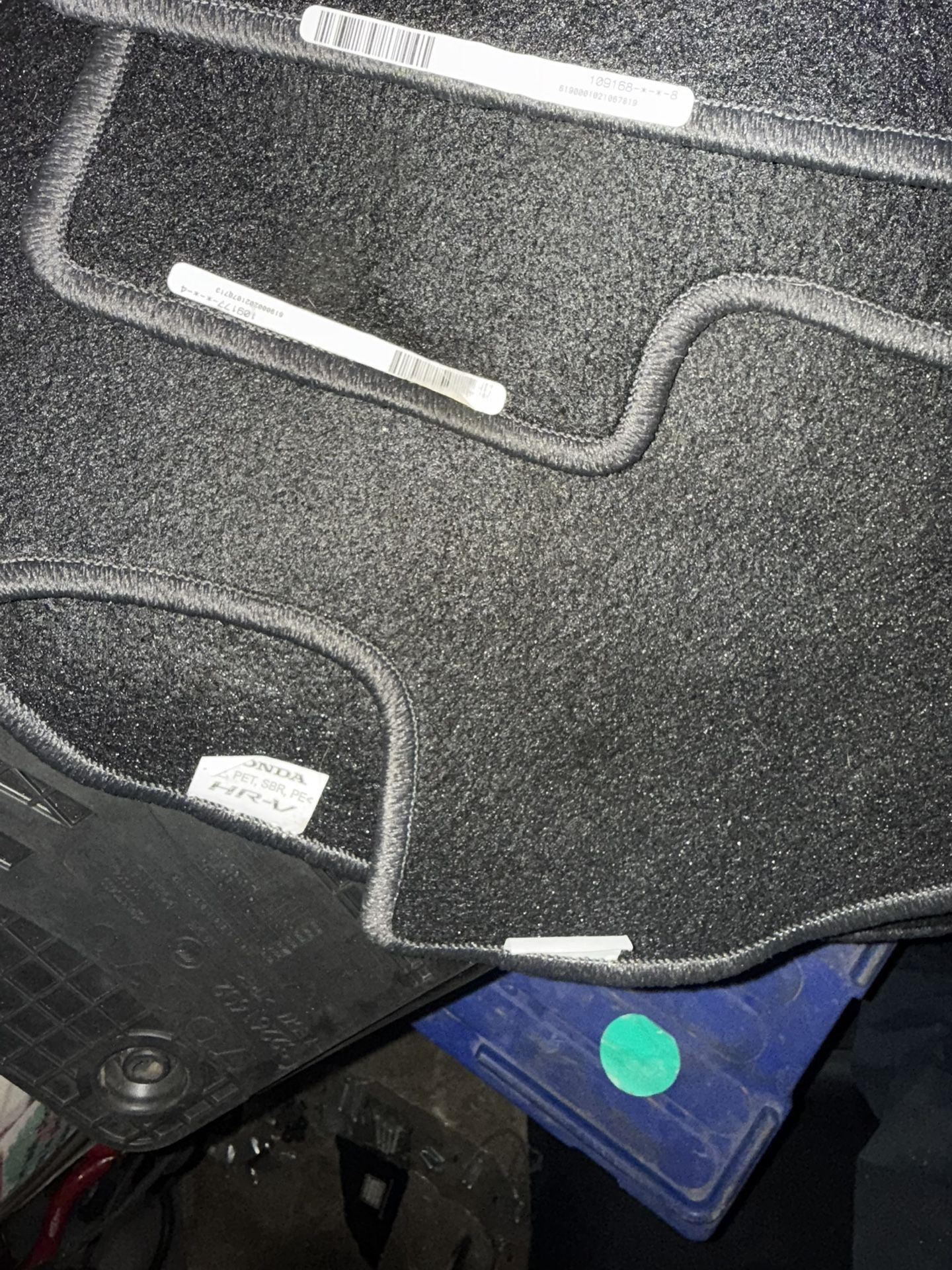 2016-2023 Honda HR-V OEM Carpeted Floor mats In Great Condition (Black). set Of 4, priced To Sell