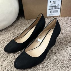 Black Size 8 Wedges / Heels